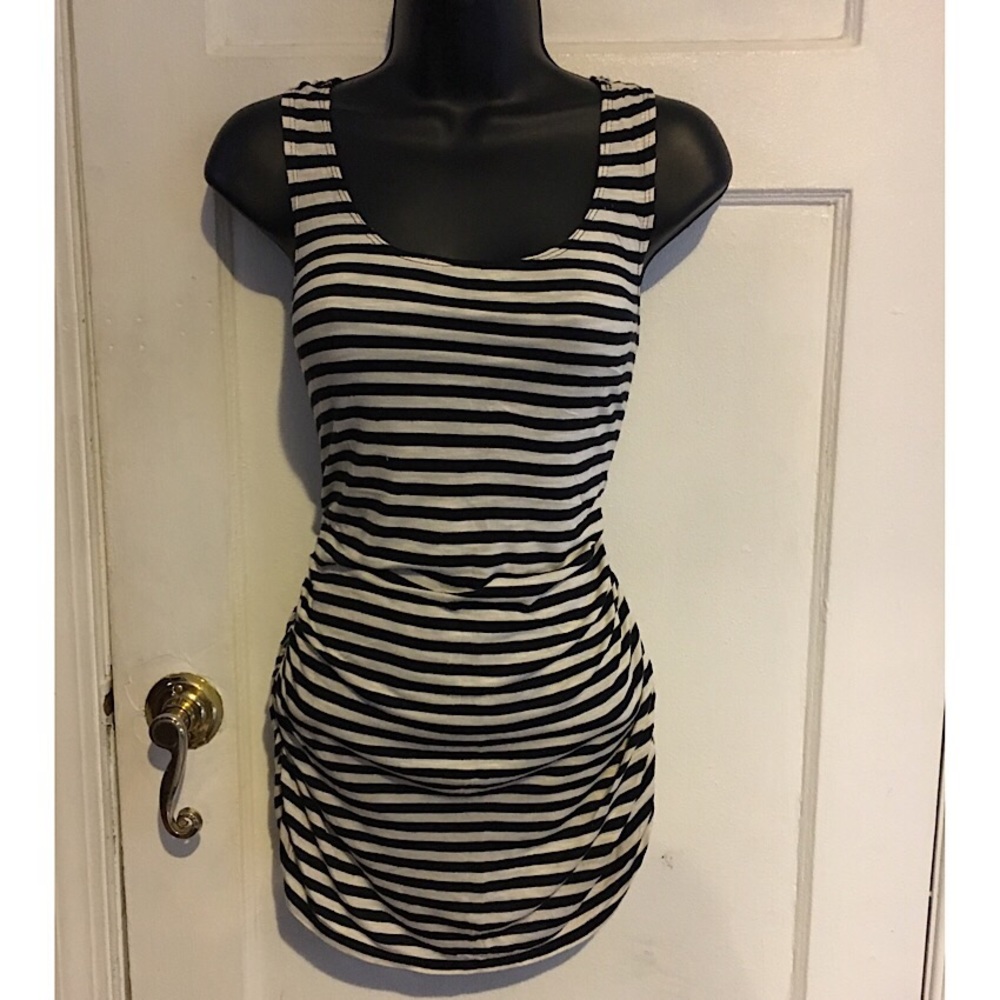 Max Studio Stripped Sleeveless Top